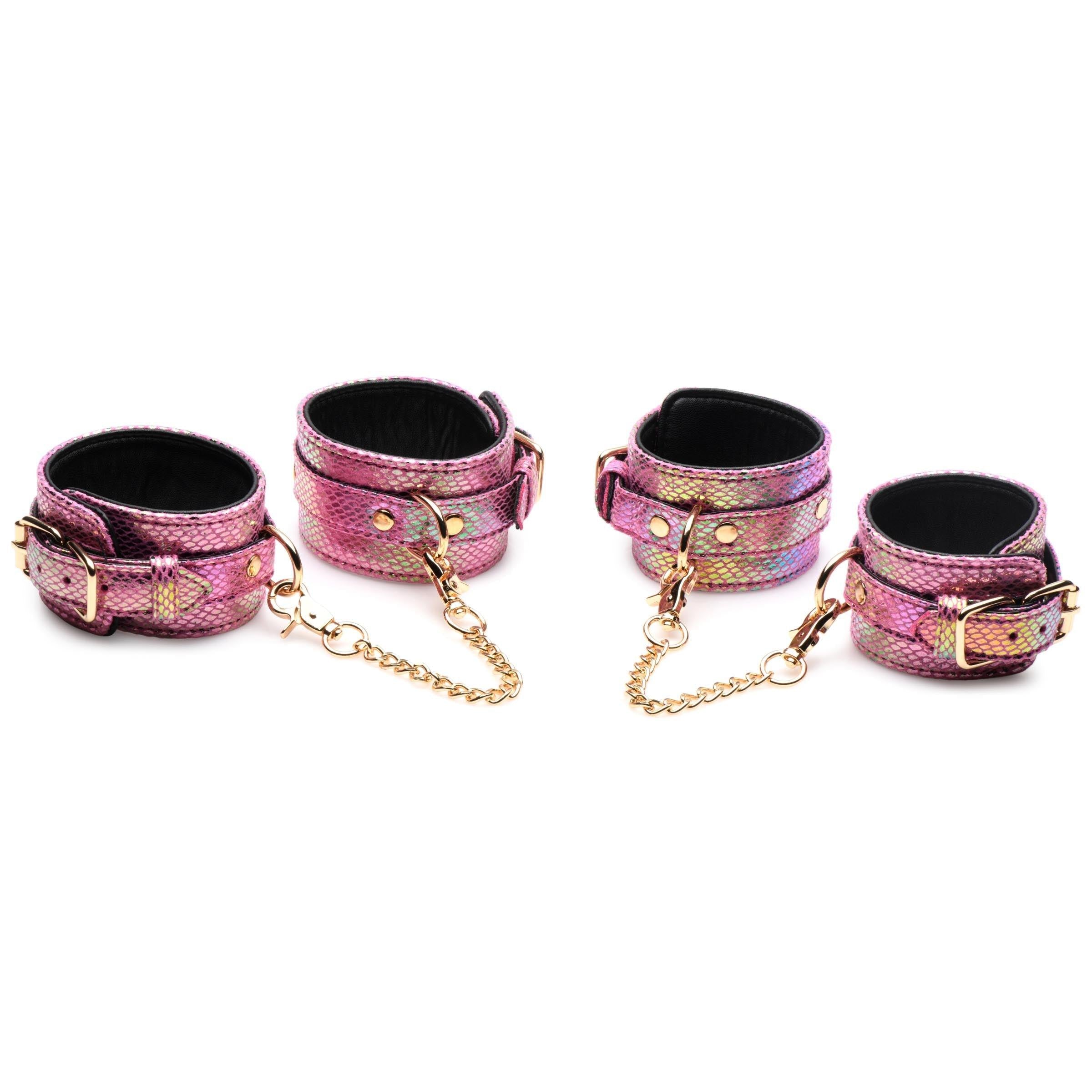 Captive Cobra 6 Piece Bondage Set